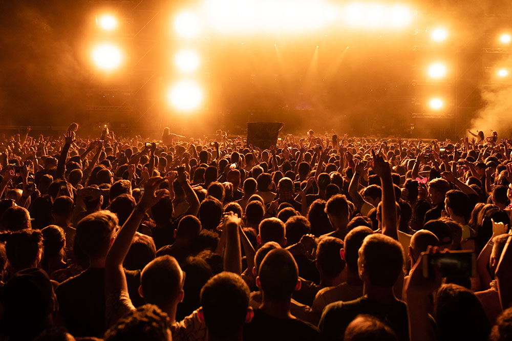 5 safety tips for concert and festival goers