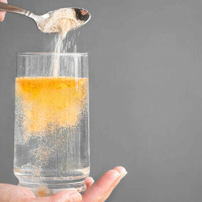 6 natural drinks that can help relieve constipation