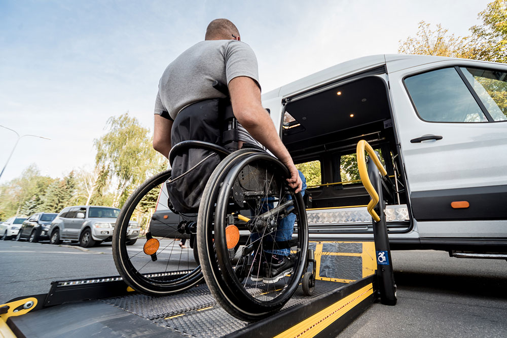 5 tips to find the ideal wheelchair-accessible van