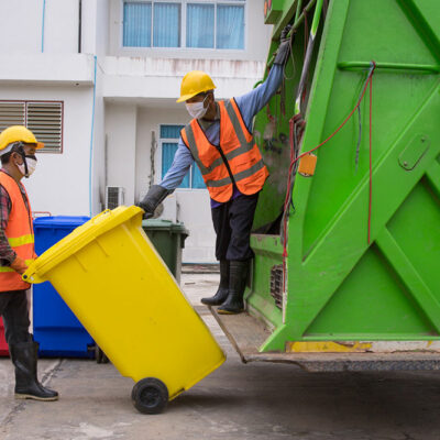 5 benefits of hiring professional junk removal services